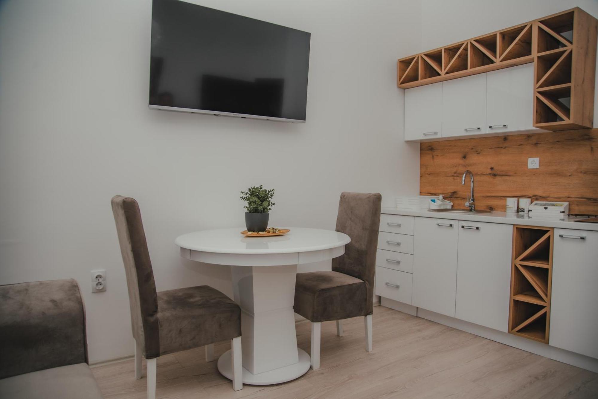 Jes Apartments Leskovac  Extérieur photo